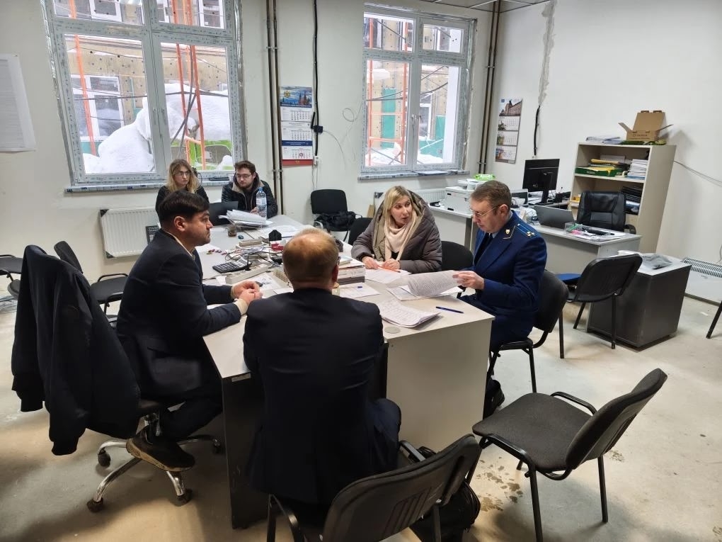 nhoOLizrZvzs5X.jpg